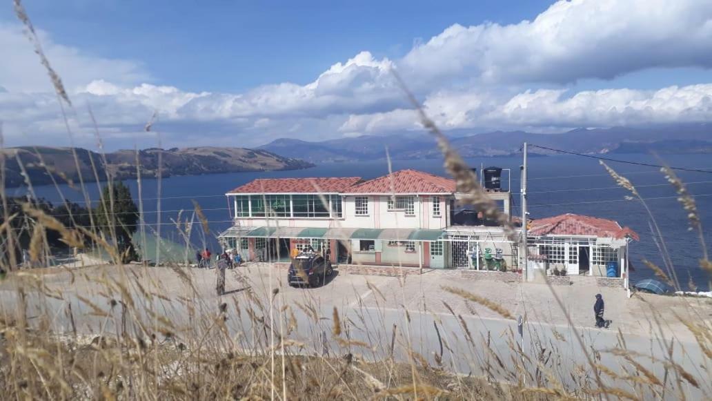 El Arca De Noah Bed and Breakfast Tota Buitenkant foto